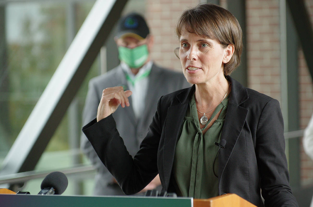 B.C. Green Party leader Sonia Furstenau outlines her party’s climate action platform at Nanaimo’s Vancouver Island Conference Centre earlier this month. (Chris Bush/News Bulletin)