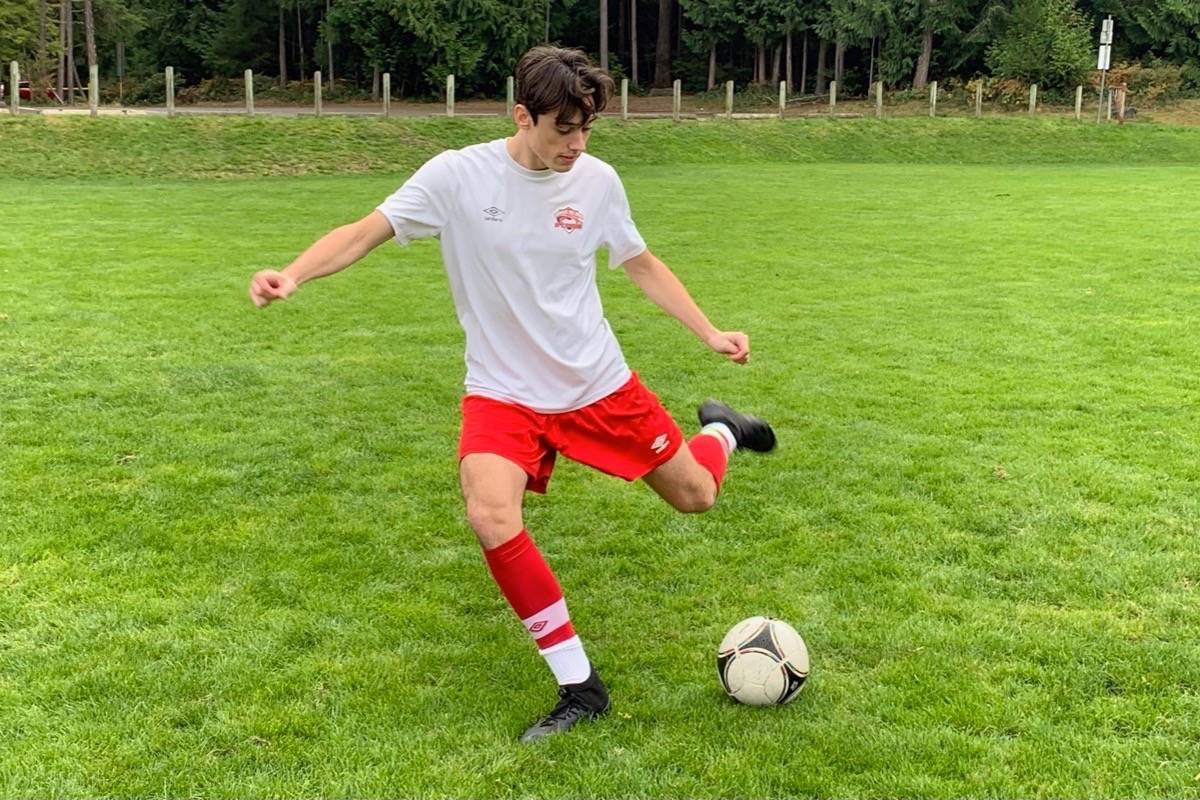 Marcus Walker looks foward to playing his first game with the VIU Mariners men’s soccer team. (Submitted photo)