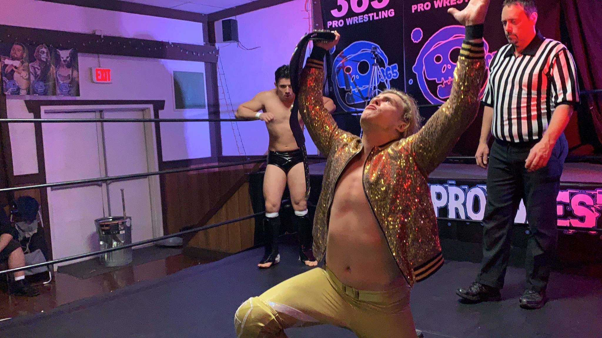 Travis Williams after his 60 minute draw with Judas Icarus (in background). Photo by Max Benson