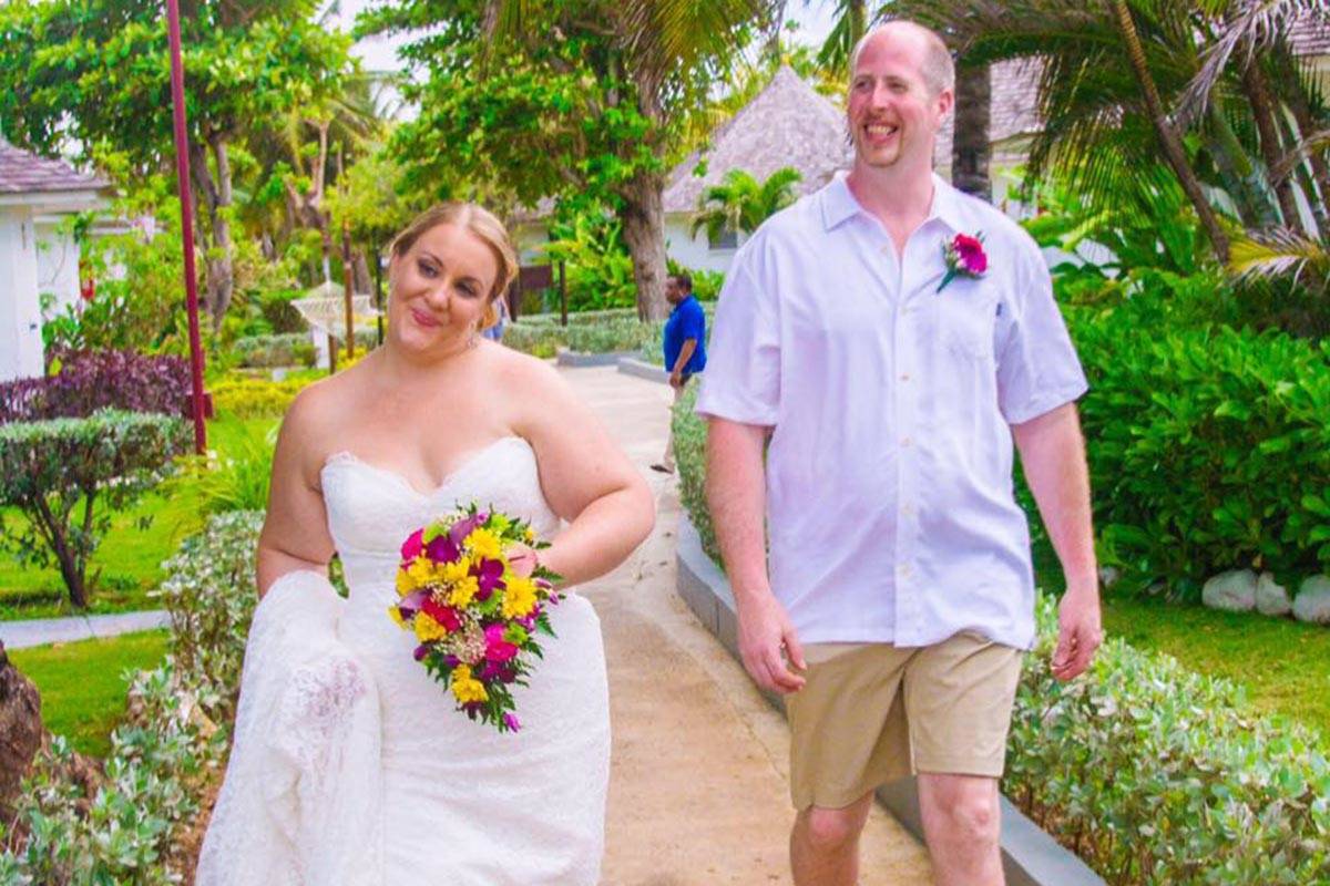 Gill and Dave McIntosh on their wedding day. (Submitted photo)