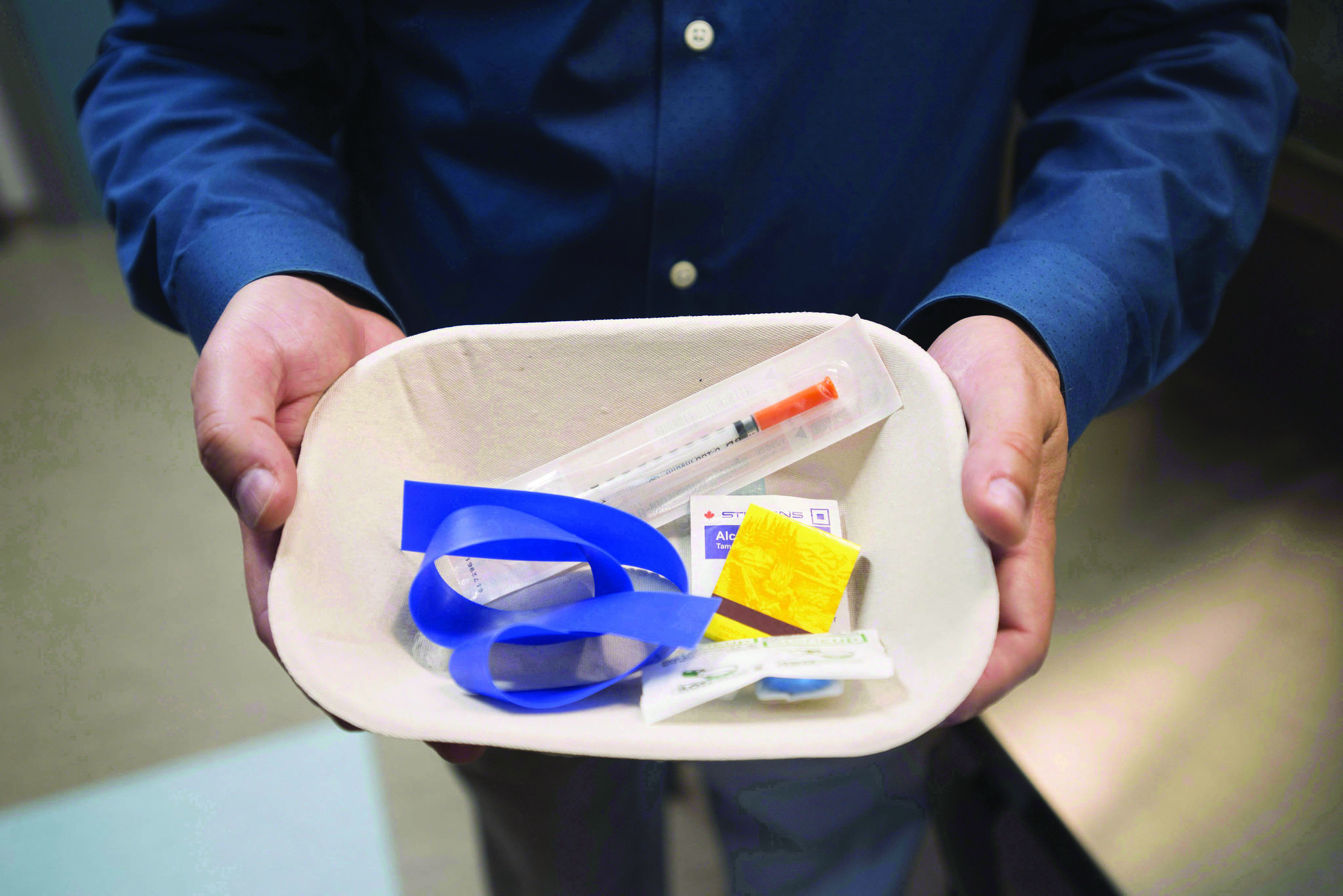 FILE – A injection kit is seen inside the newly opened Fraser Health supervised consumption site is pictured in Surrey, B.C., Tuesday, June 6, 2017. THE CANADIAN PRESS/Jonathan Hayward
