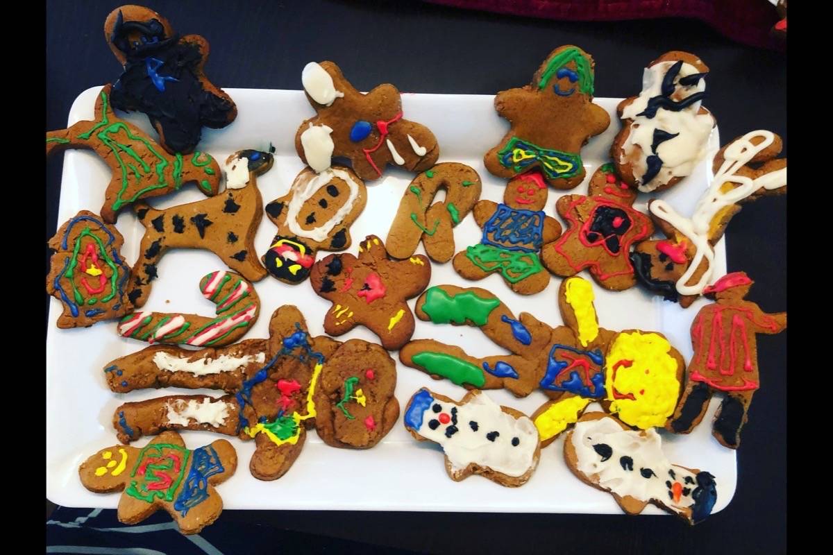 A selection of gingerbread cookies decorated just prior to the tablenog incident. (Sarah Simpson/Citizen)