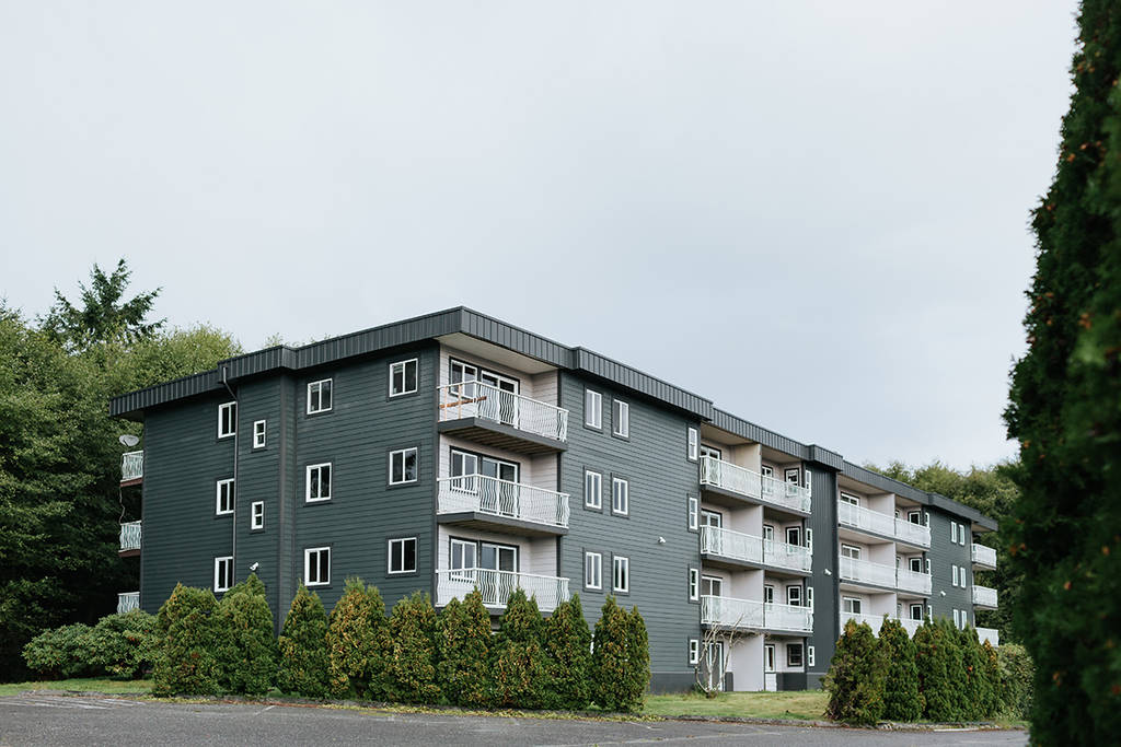 The roof is all fixed at the Creekside Apartment building. (Kimberley Kufaas Photography)