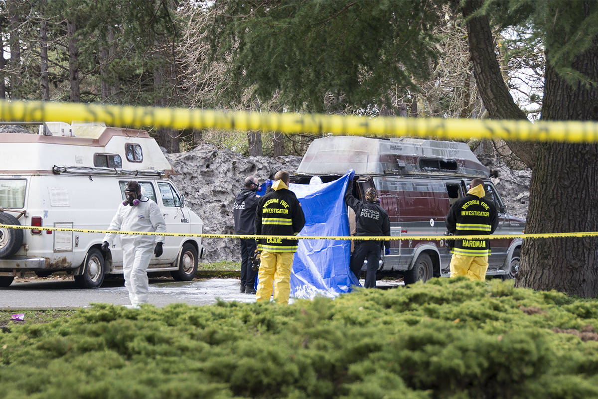 One person is dead after a camper van caught fire Thursday morning in Victoria’s Beacon Hill Park. (Nina Grossman/News Staff)