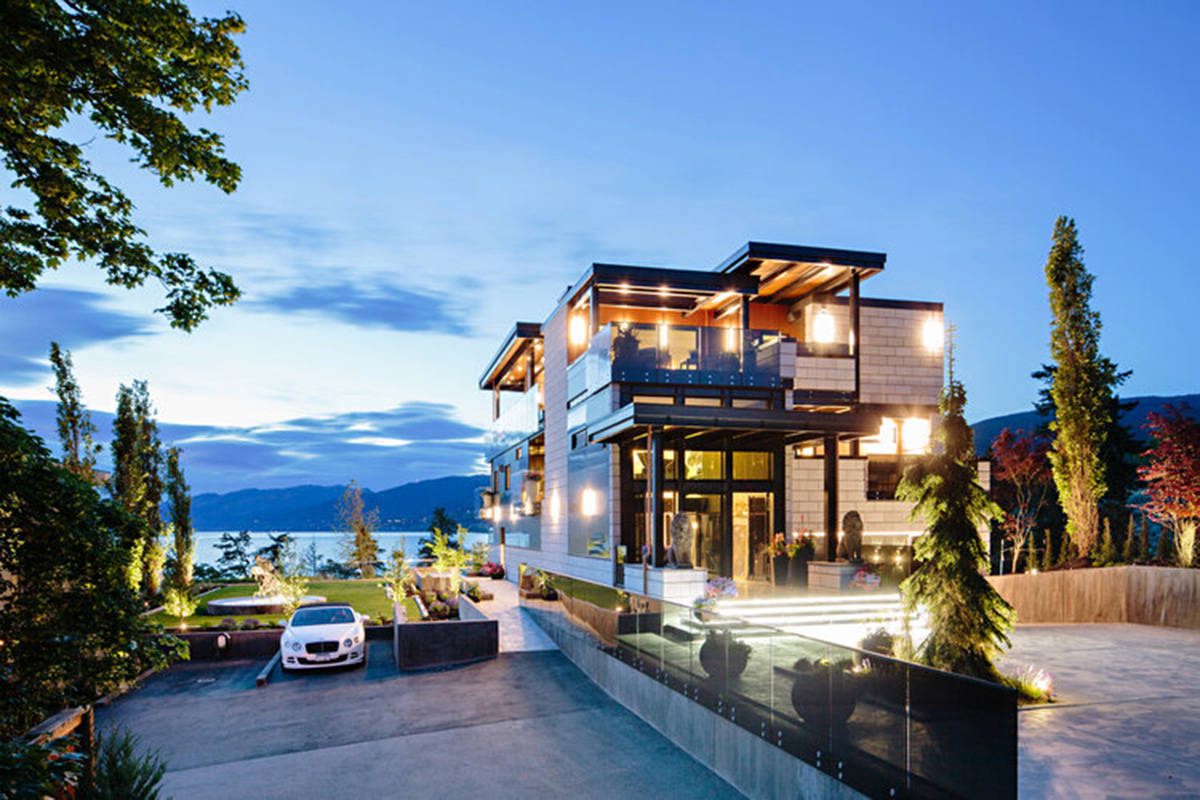 The $12.8 million house at 587 Vancouver Avenue in Penticton, nominated for several International Design Awards, is described as a property that “has been designed with an obsessive level of attention to detail.” (Jon Adrian / Kevin Chen Realty)