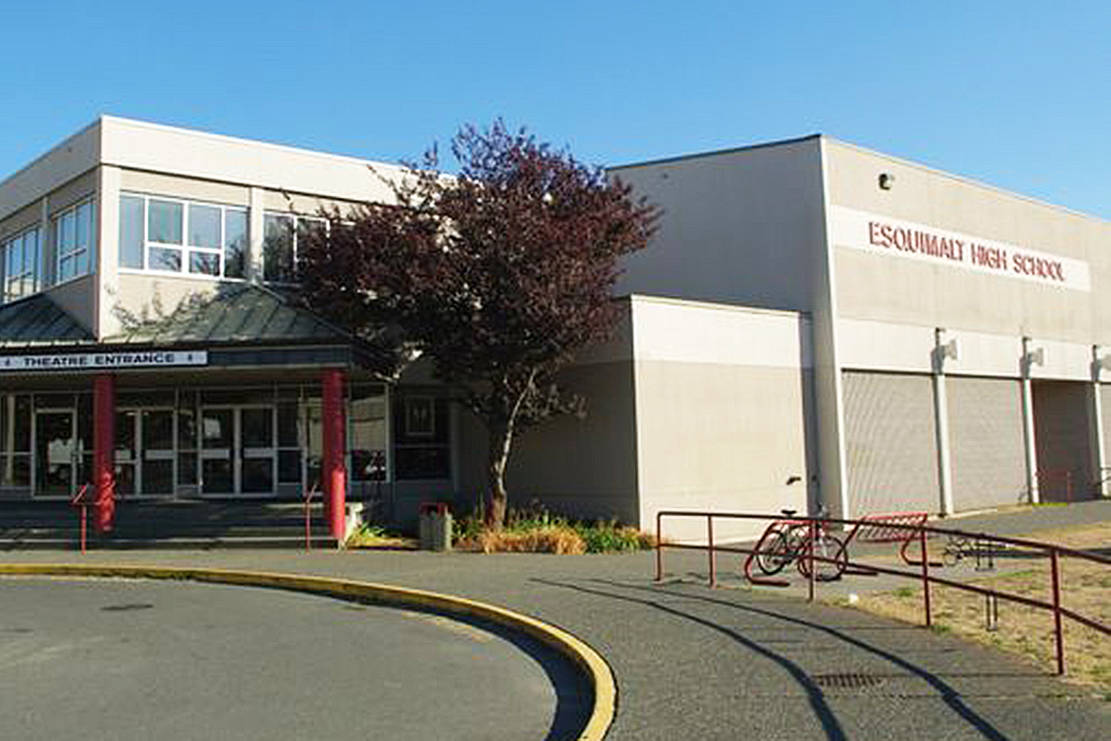 Graduating students at Esquimalt Secondary School will have a rolling grad ceremony this Saturday (June 19). (Black Press Media file photo)