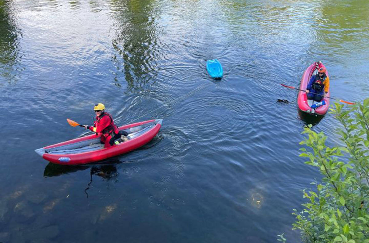 CVSAR search the Puntledge River following a report of an abandoned kayak. Photo, CVSAR Facebook page