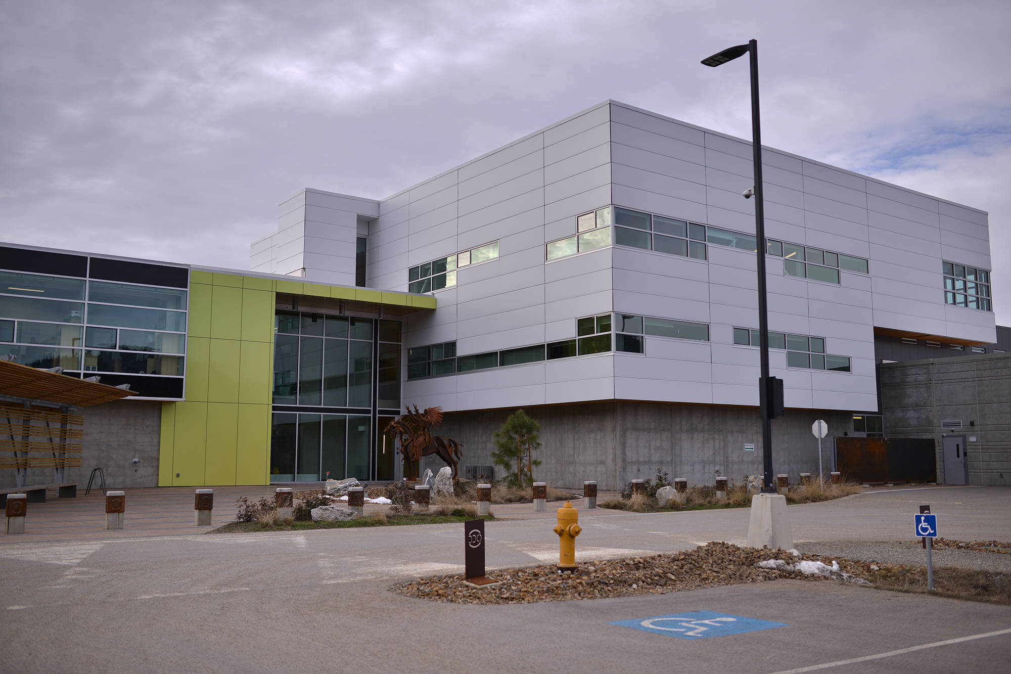 Okanagan Corrections Centre. (Phil McLachlan - Western News)