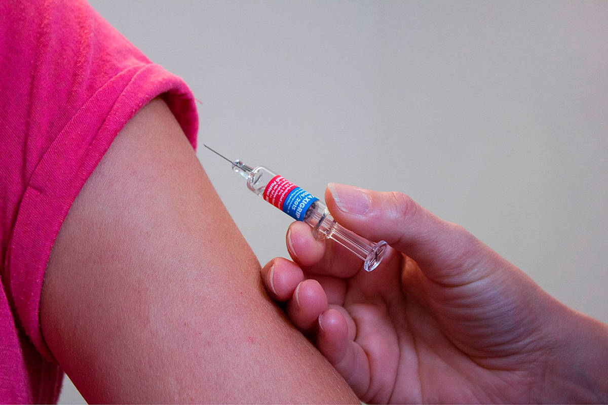 Telus has joined several other big Canadian companies, including the major banks, in making it mandatory for workers to be fully vaccinated against COVID-19. (file photo)