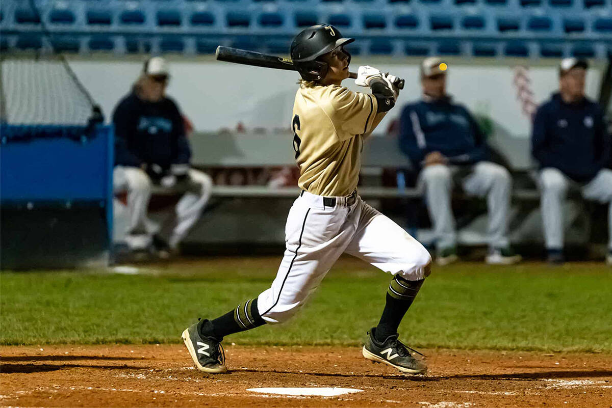 Chase Thompson had a hit early for the Tide. (Photo by Christian J. Stewart)