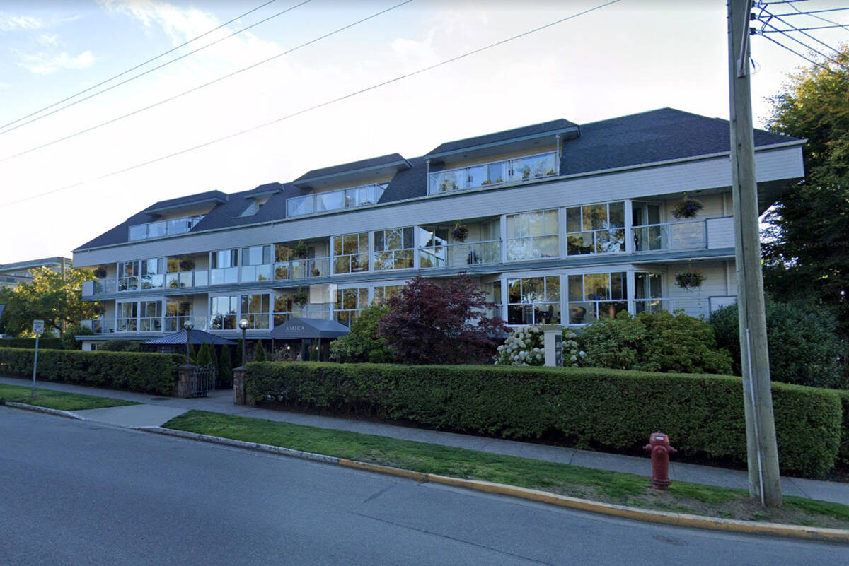 Two staff of Amica Douglas House contracted COVID, resulting in an outbreak declared Dec. 28. (Google Maps)