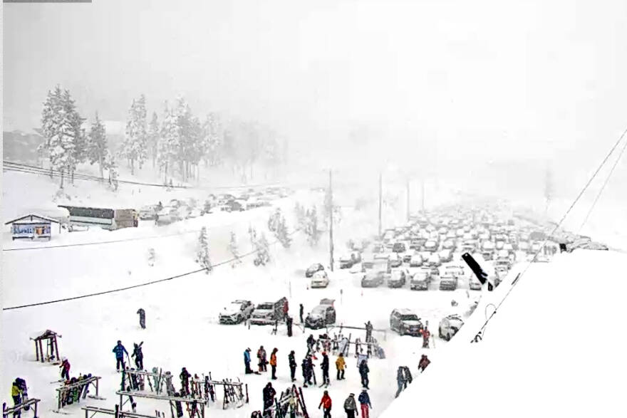 The parking lots are full Monday morning (Jan. 3) at Mount Washington Alpine Resort. Screenshot photo