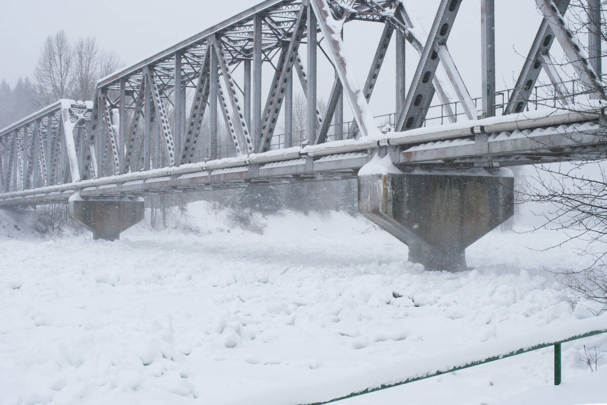 The flooding appears to be caused by an ice jam along the Quesnel River. (Cassidy Dankochik Photo - Quesnel Cariboo Observer)