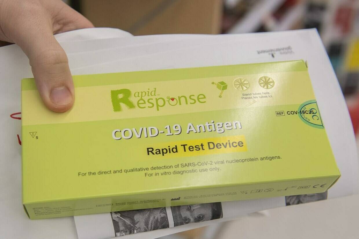 Ogden Point will serve as the latest site for Victoria residents to pick up rapid antigen tests from Island Health. (THE CANADIAN PRESS/Graham Hughes)
