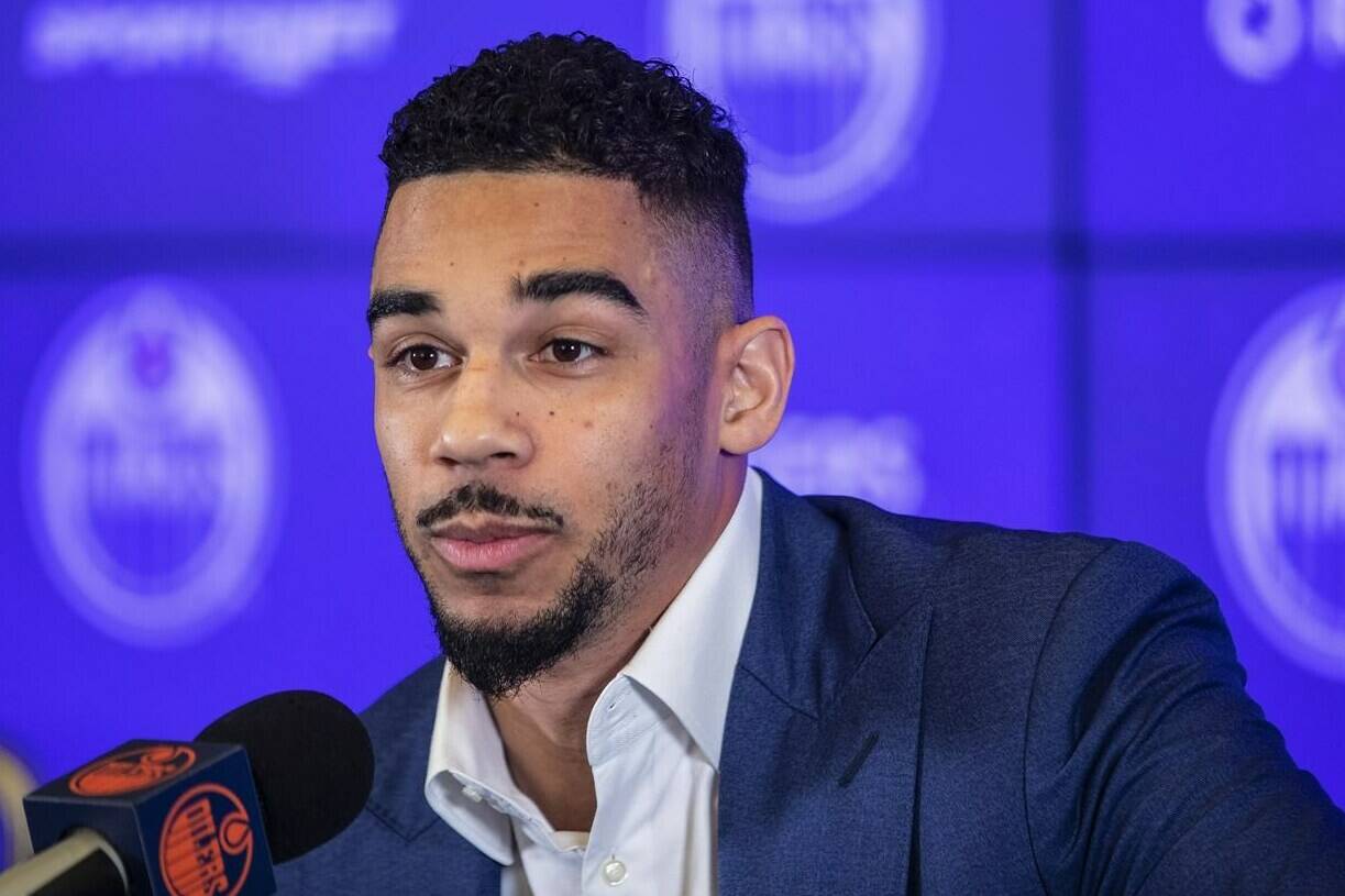 New addition to the Edmonton Oilers Evander Kane speaks to media in Edmonton, Friday, Jan. 28, 2022. THE CANADIAN PRESS/Jason Franson