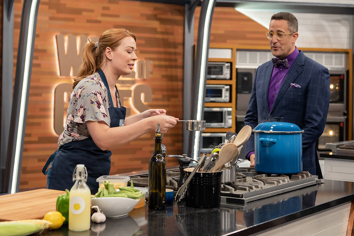 Nanaimo’s Kenna Deo chats with Wall of Chefs host Noah Cappe while competing on the Food Network Canada culinary competition TV show. (Photo courtesy Katia Taylor/Food Network Canada)
