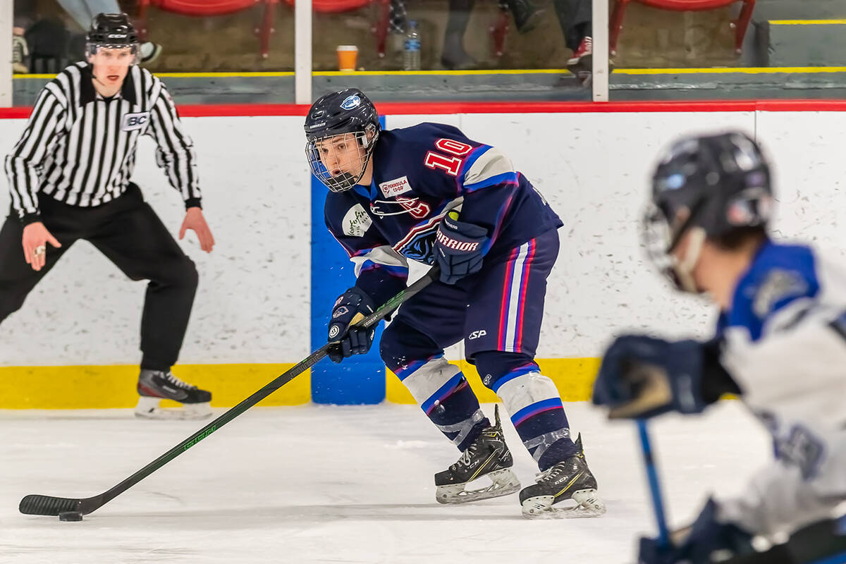 Peninsula Panthers team captain Riley Braun, in action during Friday’s 6-0 home victory over the Westshore Wolves, broke the modern-era VIJHL career scoring record with his four-point effort that night. He is closing in on the single-season record of 118 points, held by current Victoria Cougars head coach Brody Coulter. (Photo by Christian J. Stewart Photography)