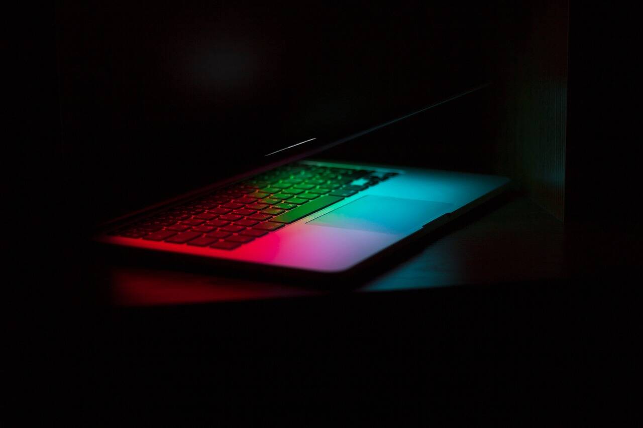 Kristjon Olson, 40, is facing 26 charges including the making, distributing and posessing of child pornoraphy, as well as communicating with a person under the age of 16 for a sexual purpose, extortion and other related charges. (Pixabay photo)