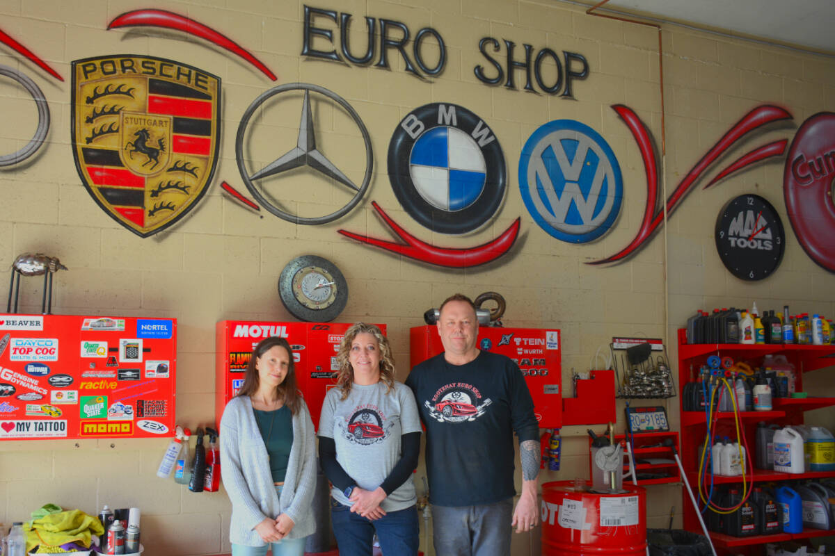 Rebecca Gidney, executive director of Kootenai Community Centre Society, poses with Lisa and Karl Folvik, owners of Kootenay Euro Shop. (Photo by Kelsey Yates)