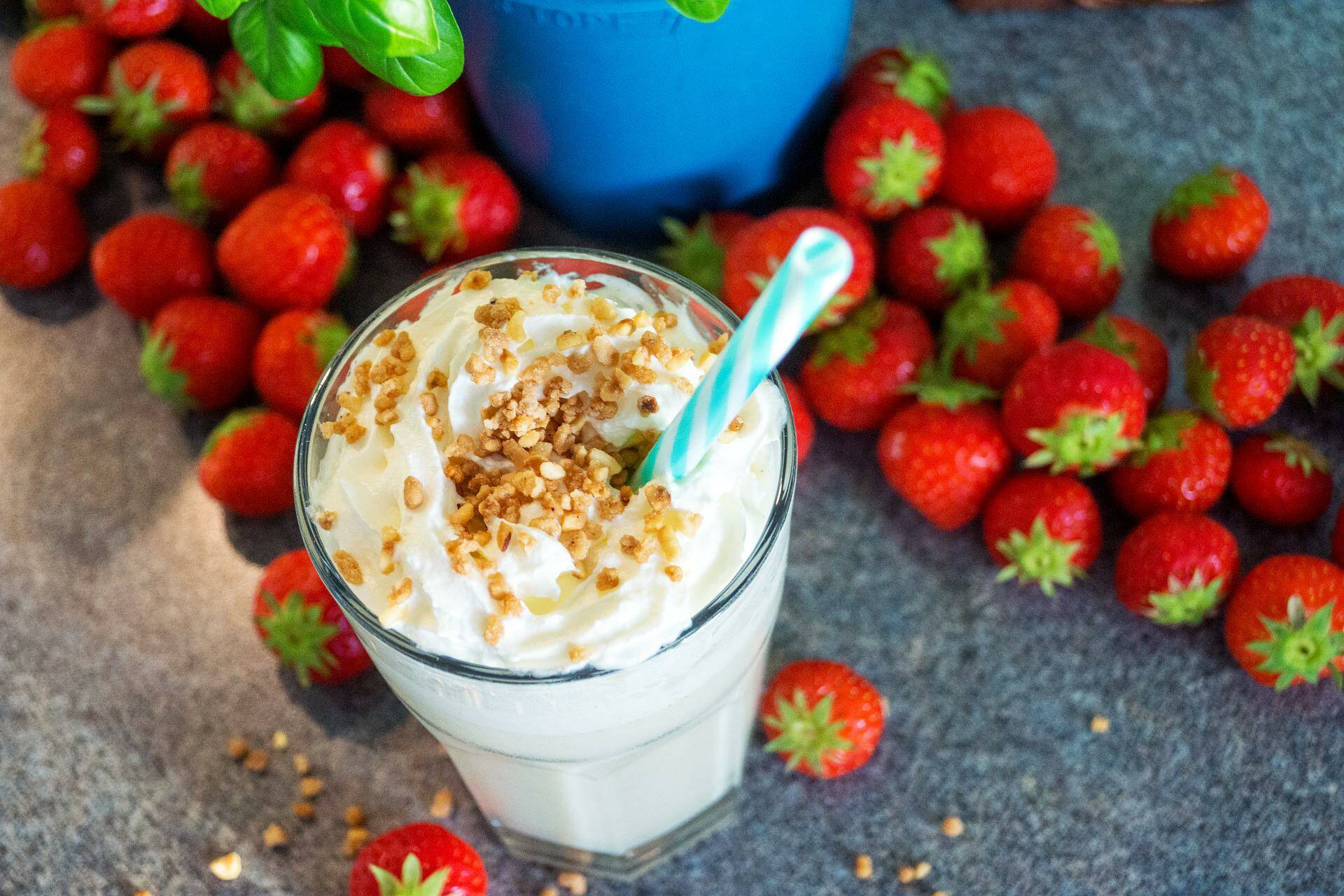 A fast food restaurant employee is accused of urinating into a milkshake mix that might then have been served to dozens of people in Washington state. (pixabay photo)