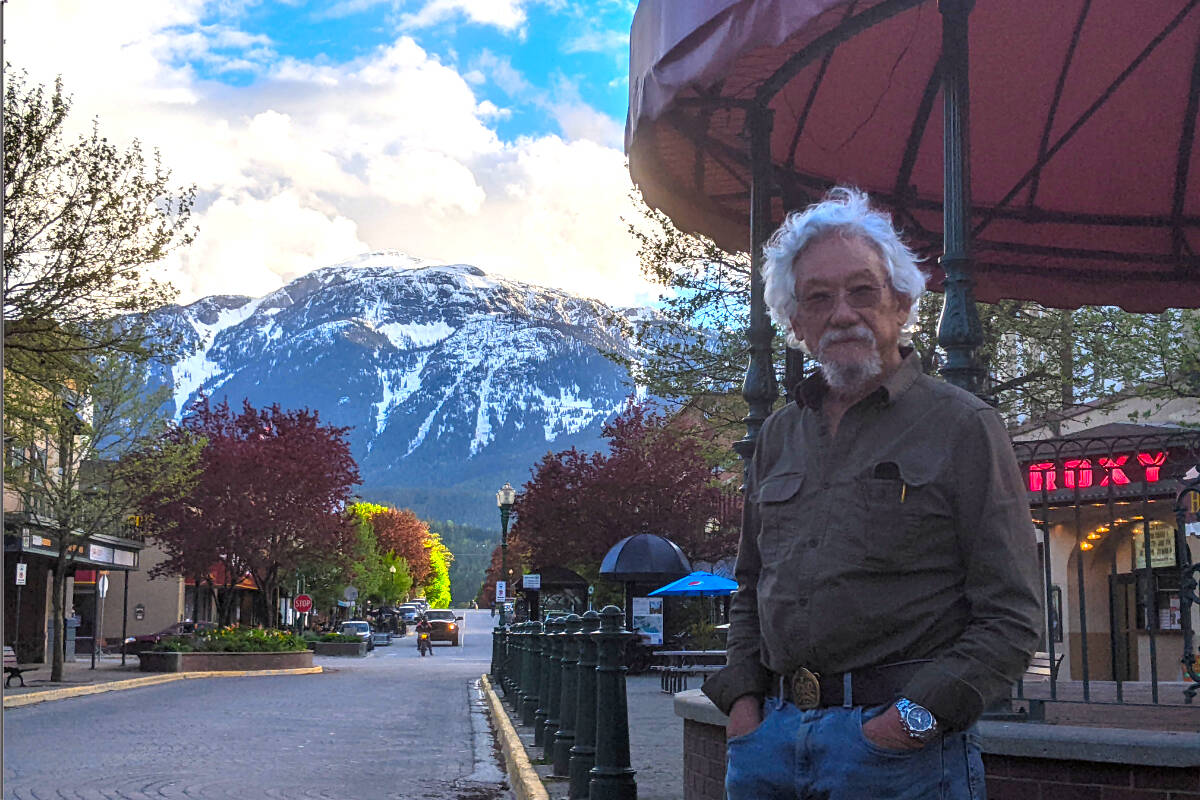 David Suzuki at Grizzly Plaza in Revelstoke on May 27. (Josh Piercey/Revelstoke Review)