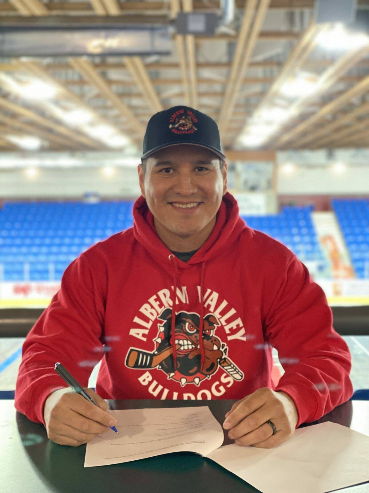 Wacey Rabbit signs a new two-year contract with the Alberni Valley Bulldogs. (PHOTO COURTESY ALBERNI VALLEY BULLDOGS)