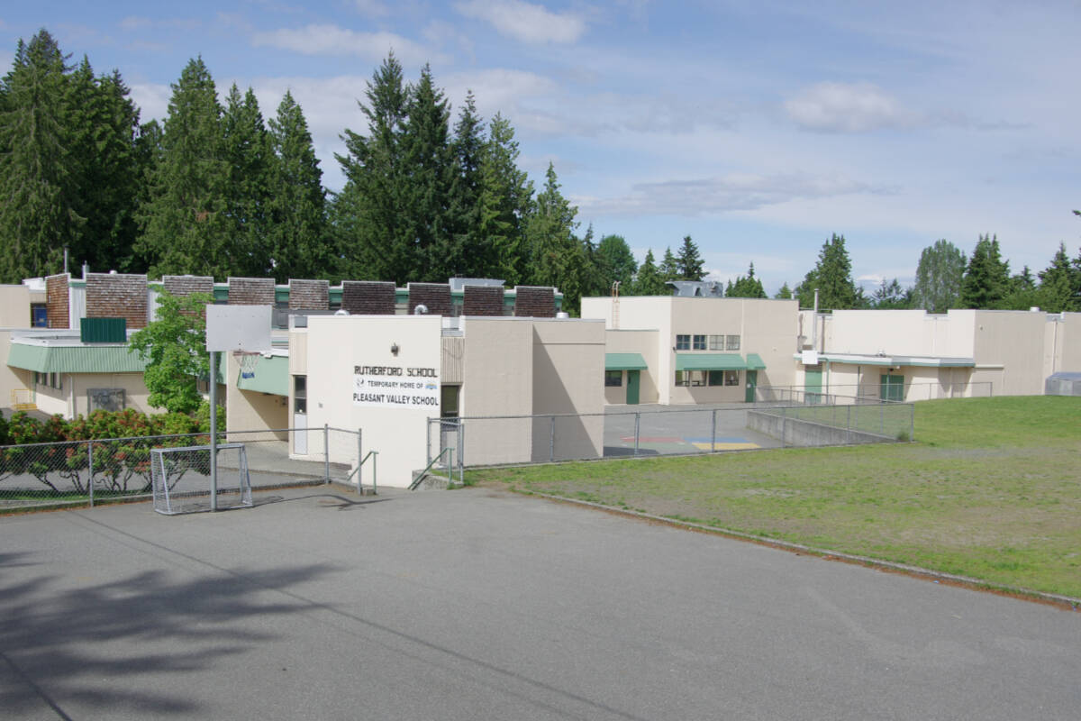 A Nanaimo Ladysmith Public Schools business committee recommendation could see Rutherford Elementary School, which closed in 2018, re-opening in 2024 or 2025. (Chris Bush/News Bulletin)