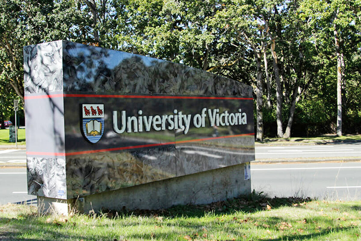 Direct University of Victoria activities, those of its students and alumni, added an estimated $3.3 billion to B.C.’s economy for the 2019-20 fiscal year, according to a new independent study. (Black Press Media file photo)