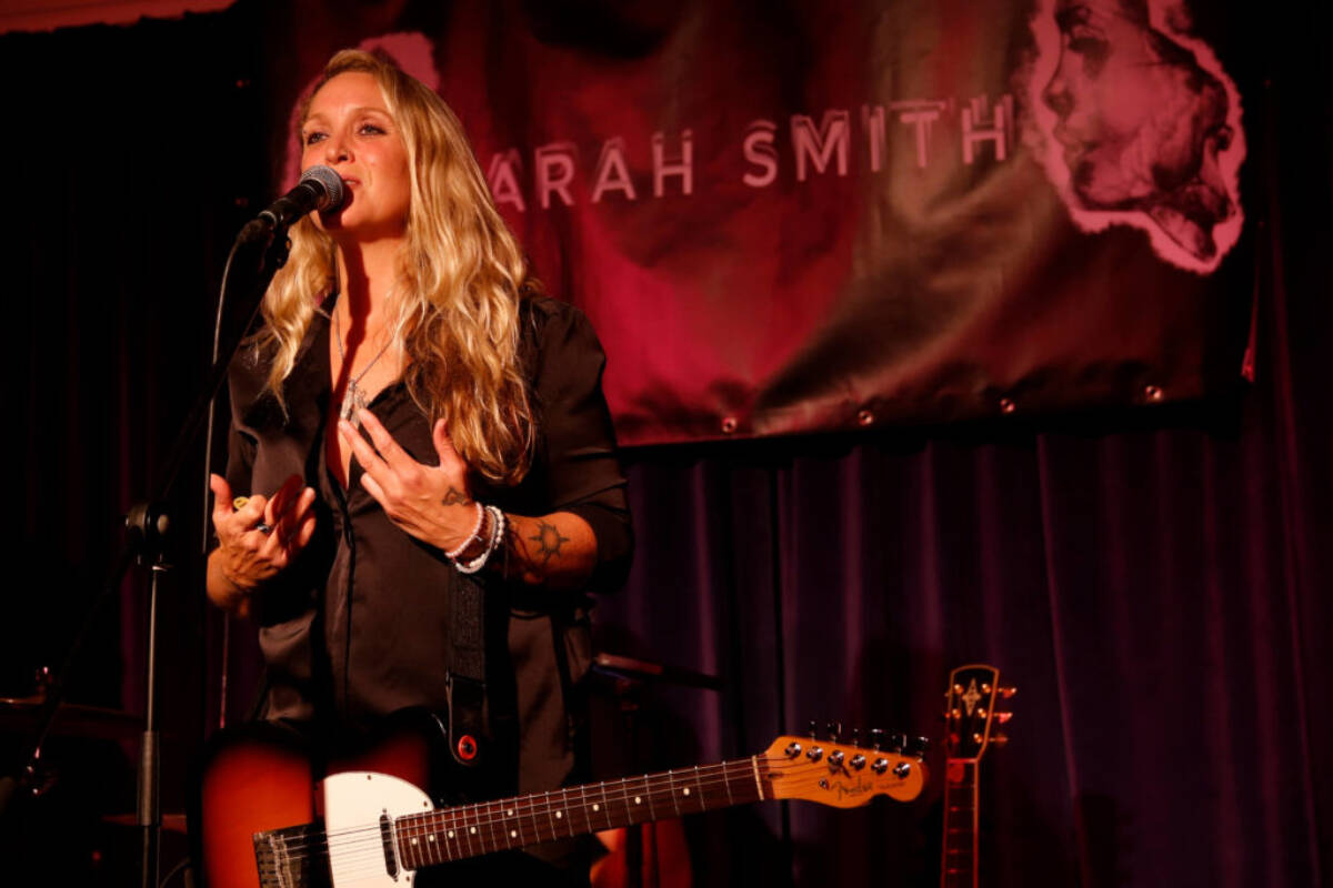 Ontario-born singer-songwriter Sarah Smith performs this Thursday (Aug. 4) at Willows Park following her recent move from London, Ont., to Pender Island. (Photo by Conny Keifer)
