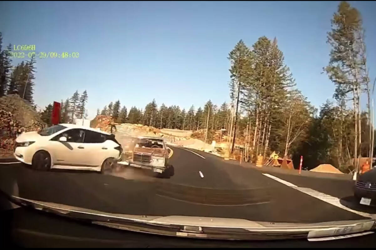 Dashcam footage posted to Facebook captured a vehicle collision between two drivers heading eastbound along Highway 14 on July 29, with one slowing to turn to the new rerouted route to Gillespie Road. (Courtesy of Jimboy Tano Petagara - Facebook)