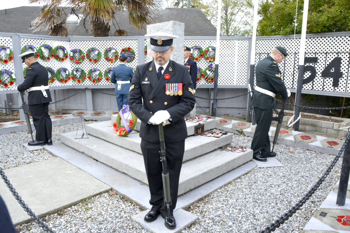 Canadian Forces members provided guard duty at the Sooke cenotaph during Remembrance Day ceremonies in 2022. (Kevin Laird - Sooke News Mirror).