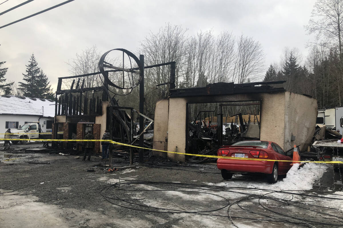A massive overnight fire destroyed Bowser Automotive on Dec. 6, 2022. (Michael Briones photo)