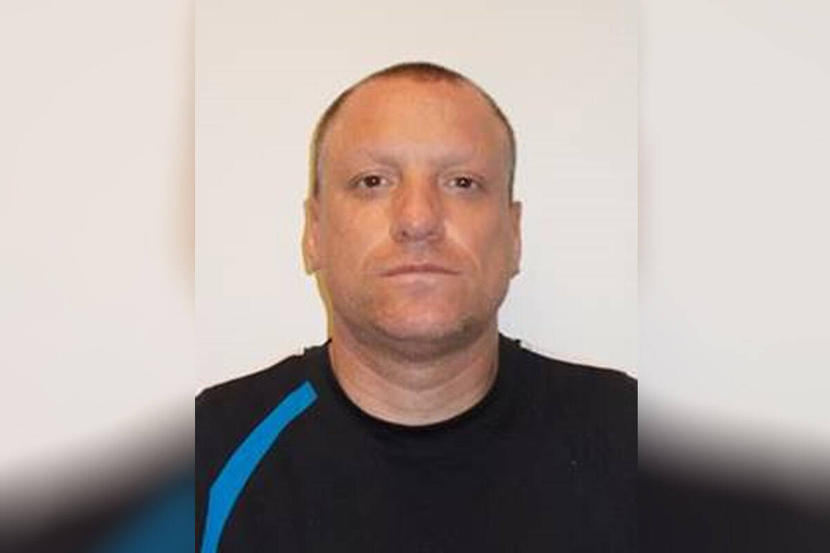 Michael Lund has a Canada-wide warrant for his arrest and was the subject of a wanted person notification on Sept. 9. (Black Press Media file photo)