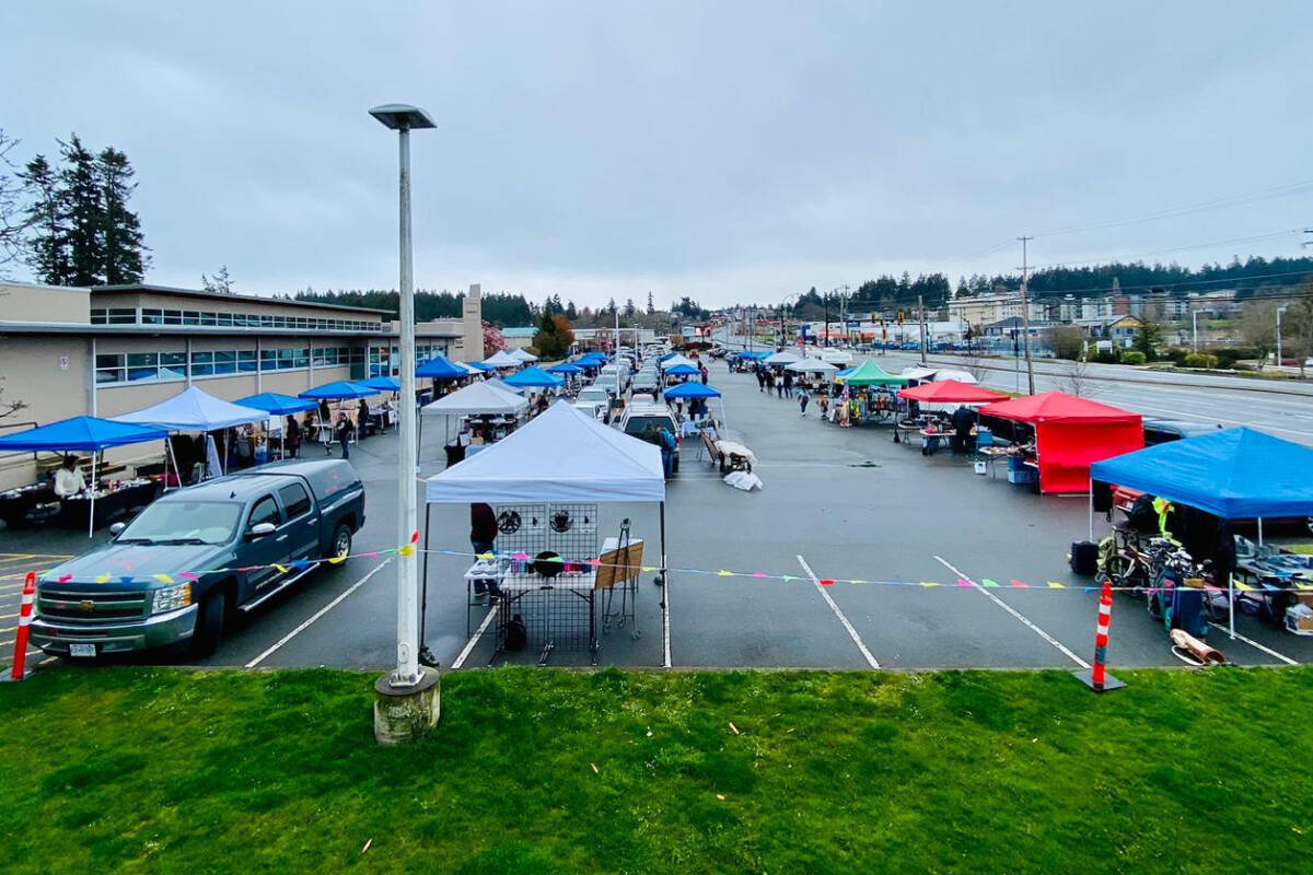Swap and shop is now open every Sunday from 8 a.m until noon in the upper parking lot of West Shore Parks and Recreation. (Westshore Swap Shop/Facebook)