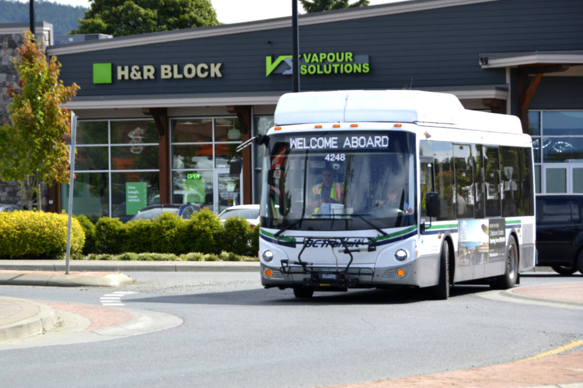 A B.C. Transit bus makes its way around a Highway 14 roundabout in Sooke on Friday. (Kevin Laird - Sooke News Mirror)