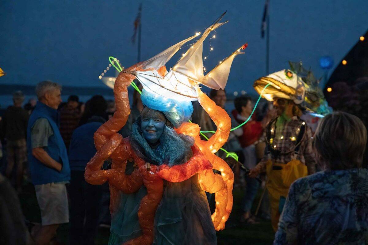 Festival enjoyer Bob Orchard shows off his costume, titled ‘Kraken’ at the 2022 Salish Sea Lantern Festival (Contributed ArtSea Community Arts Council).
