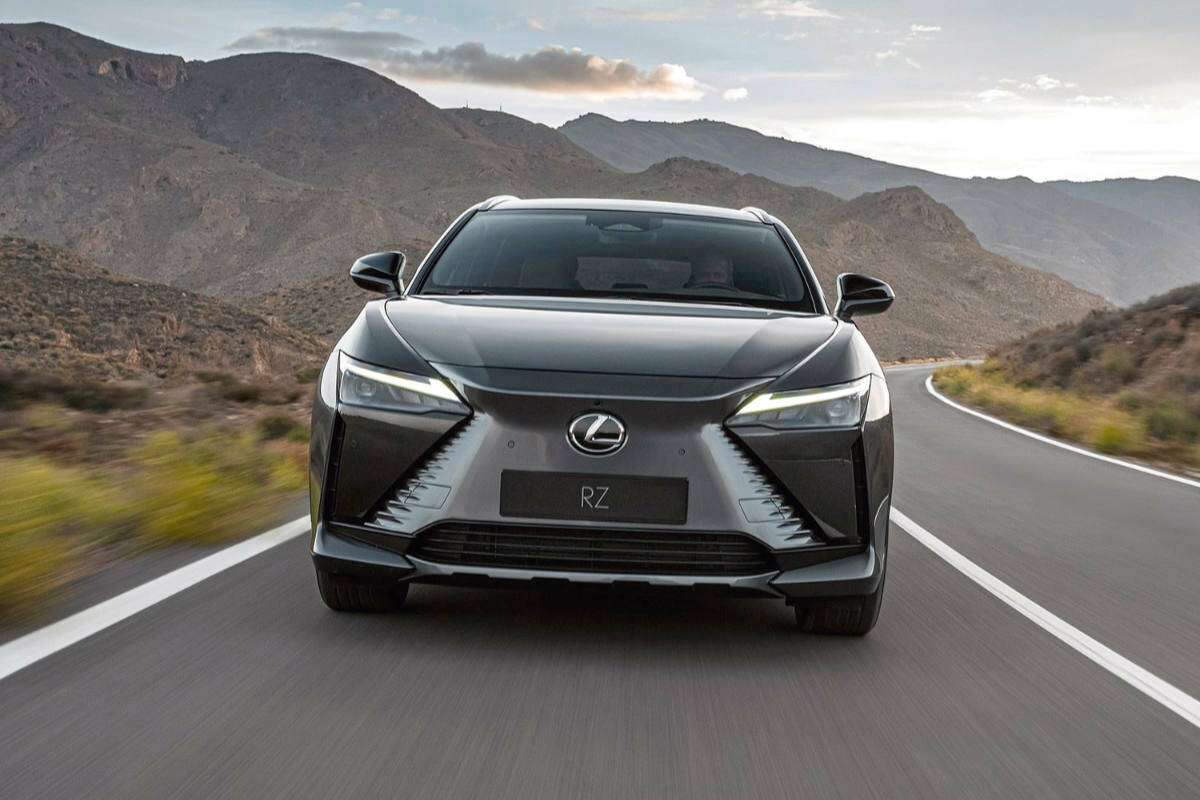 The RZ 450e’s front and rear electric motors, supported by a 71.4-kilowatt-hour battery pack, produce a net 308 horsepower and 320 pound-feet of torque. Maximum range, according to Lexus, is 354 kilometres if the RZ has 18-inch wheels. That drops to 315 kilometres with the larger/heavier 20-inch wheels. PHOTO: LEXUS