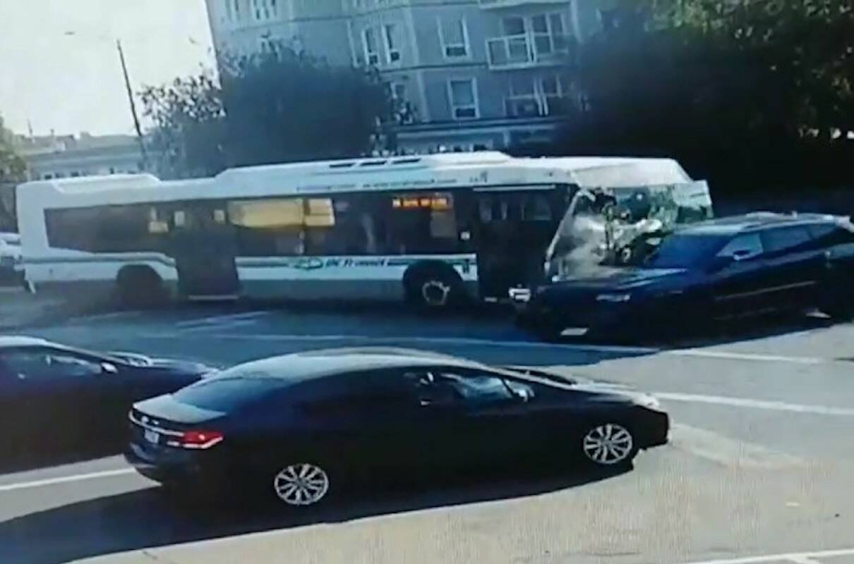 A collision took place just before 5:30 p.m. Saturday (Sept. 2) at the intersection of Douglas and Bay streets. (ajs380/Reddit)