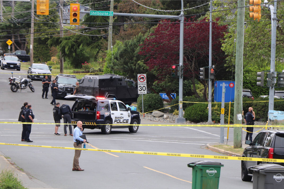 Black Press Media’s multimedia coverage of the 2022 Saanich bank shooting was recognized with a Canadian Community Newspaper Award. (Black Press Media file photo)