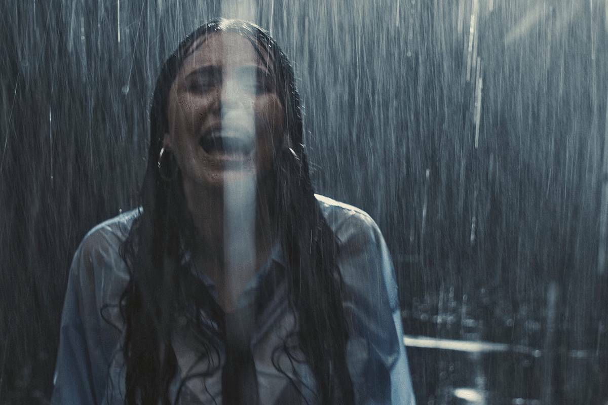 Lauren Spencer-Smith released an accompanying music video for her latest single Sad Forever, released Friday, Oct. 13. (Lauren Spencer-Smith/YouTube)