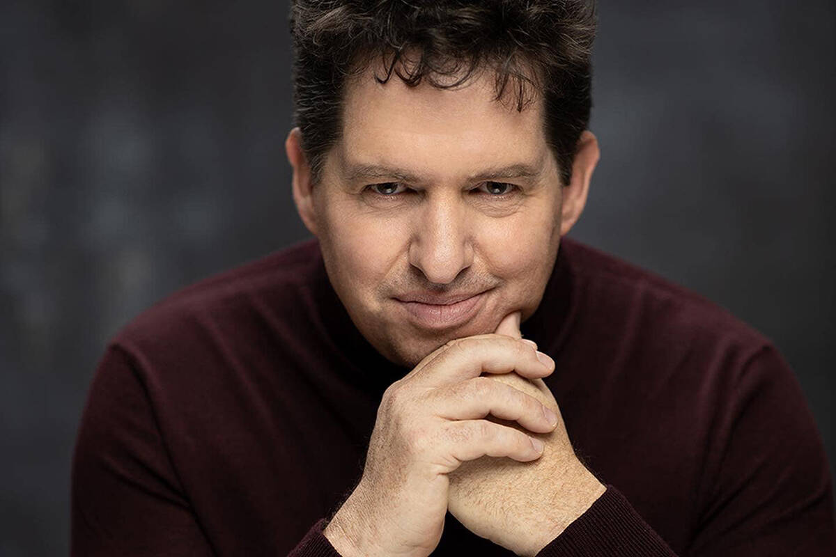 VIU theatre professor Leon Potter is presenting a colloquium lecture on ‘Spectacular Spectacle: A Brief Look at the History of Special Effects on Stage’ at the Nanaimo campus’ Malaspina Theatre on Oct. 20. (Photo courtesy Shimon Photo)