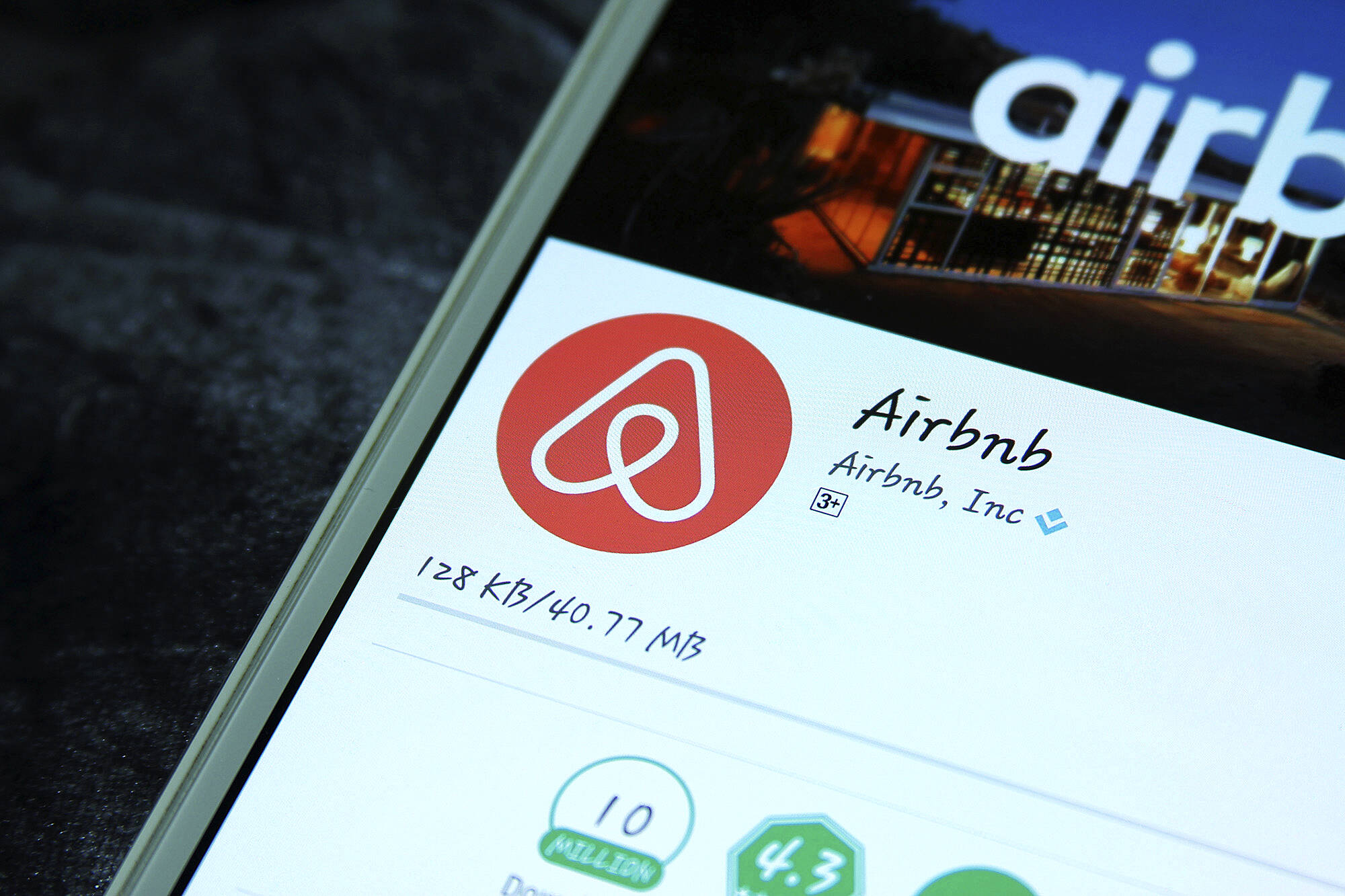 Legislation restricting short-term rentals in British Columbia passed Thursday with New Democrats and Greens voting in favour of Bill 35, BC United and Conservatives against it. (Black Press Media file photo)
