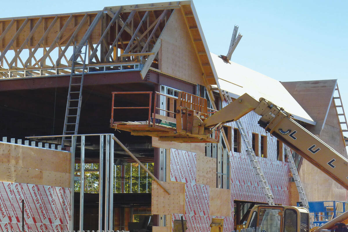 B.C.’s construction sector added 10,200 jobs in October as the provincial unemployment rate remained at 5.4 per cent. But available figures show. While the Thompson-Okanagan recorded the lowest unemployment rate with 3.2 per cent, the North Coast and Nechako region recorded an unemployment rate of 6.8 per cent. (Black Press Media file photo)