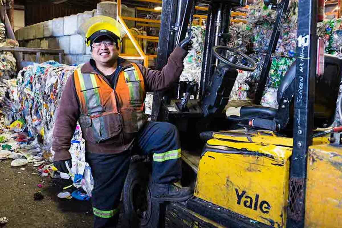 Recycle BC employs contractors to manage recycling. (Image/ Recycle BC)