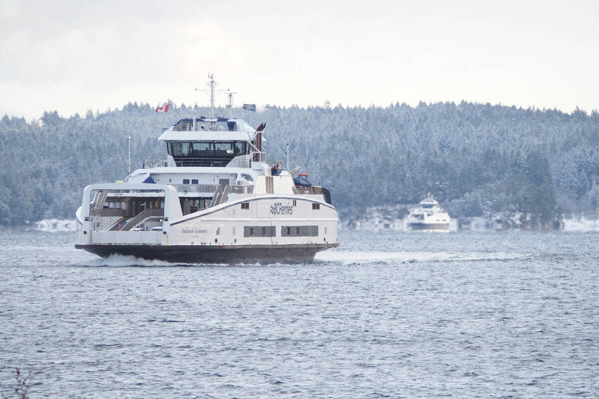 Record-breaking cold temperatures made for a frigid ferry ride between downtown Nanaimo and Gabriola Island on Friday morning, Jan. 12. (Chris Bush/News Bulletin)